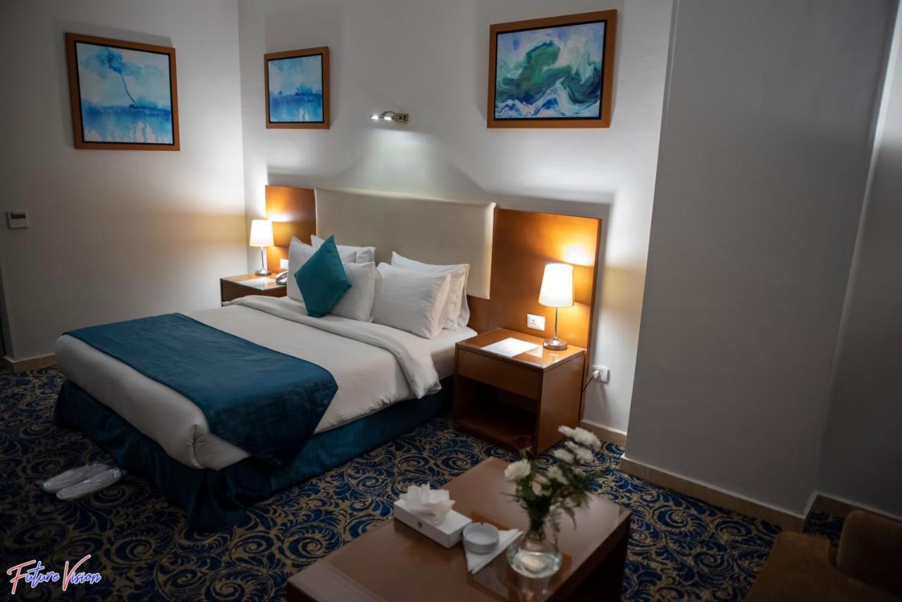 Rehana Plaza Hotel Kair Zewnętrze zdjęcie A room at the hotel